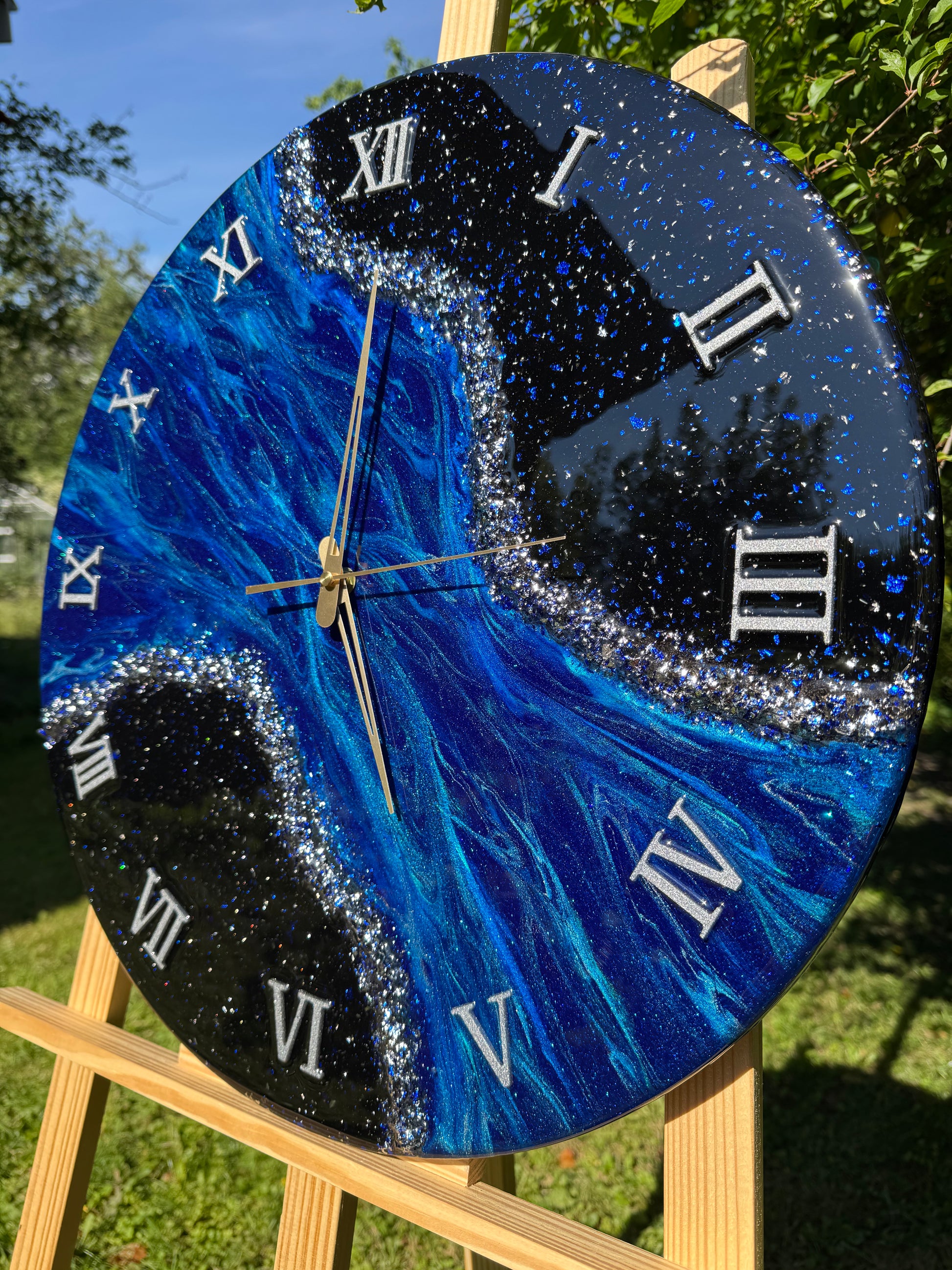 Handcrafted epoxy wall clock by MBpoxy