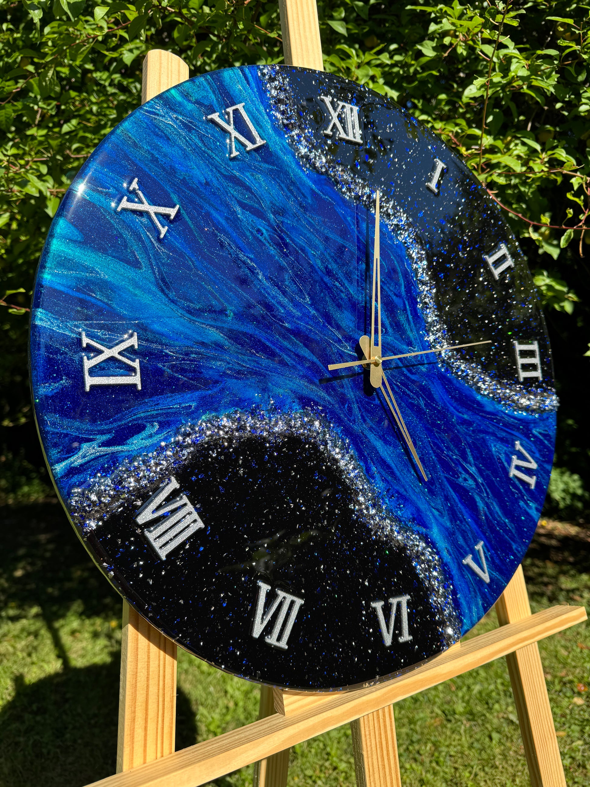 Handcrafted epoxy wall clock by MBpoxy