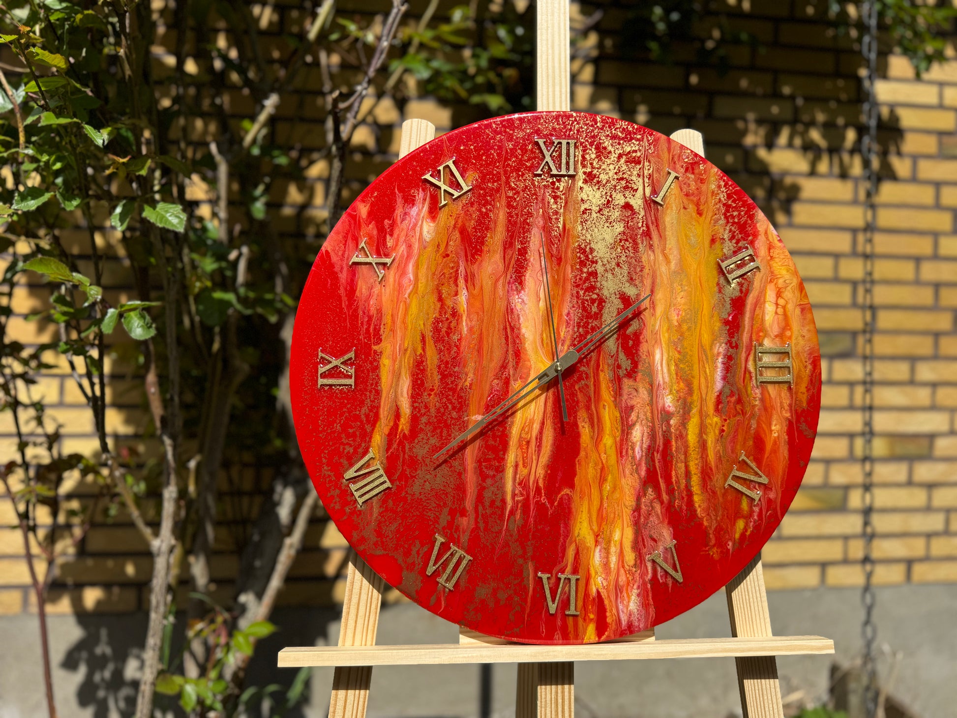 Handcrafted resin wall clock by MBpoxy