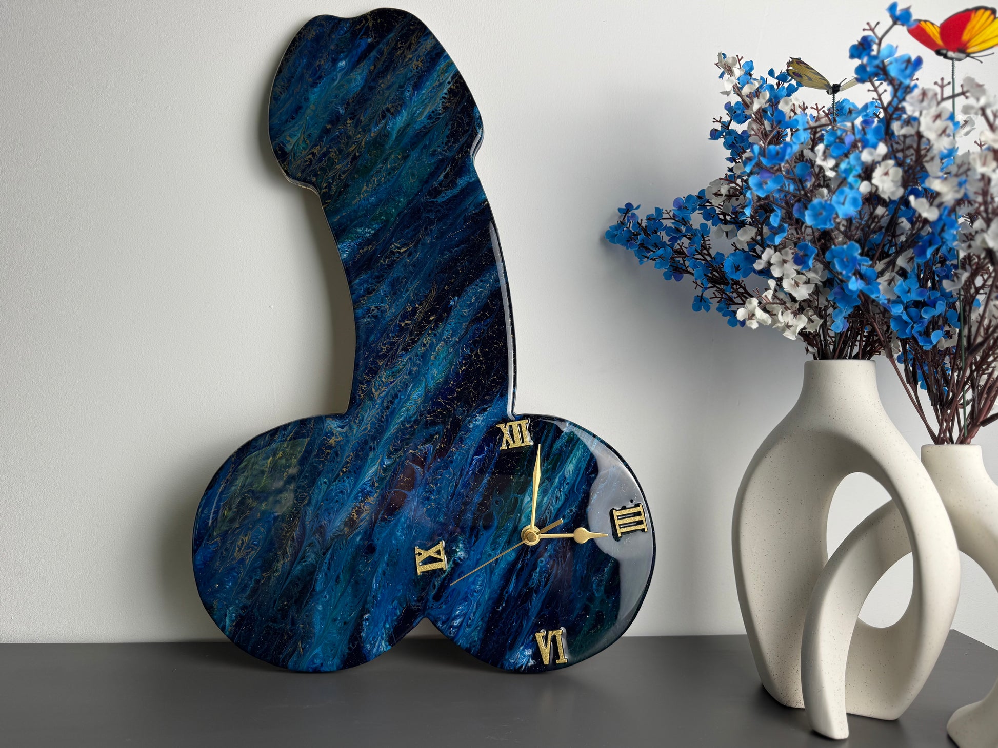 Handcrafted epoxy wall clock by Mbpoxy