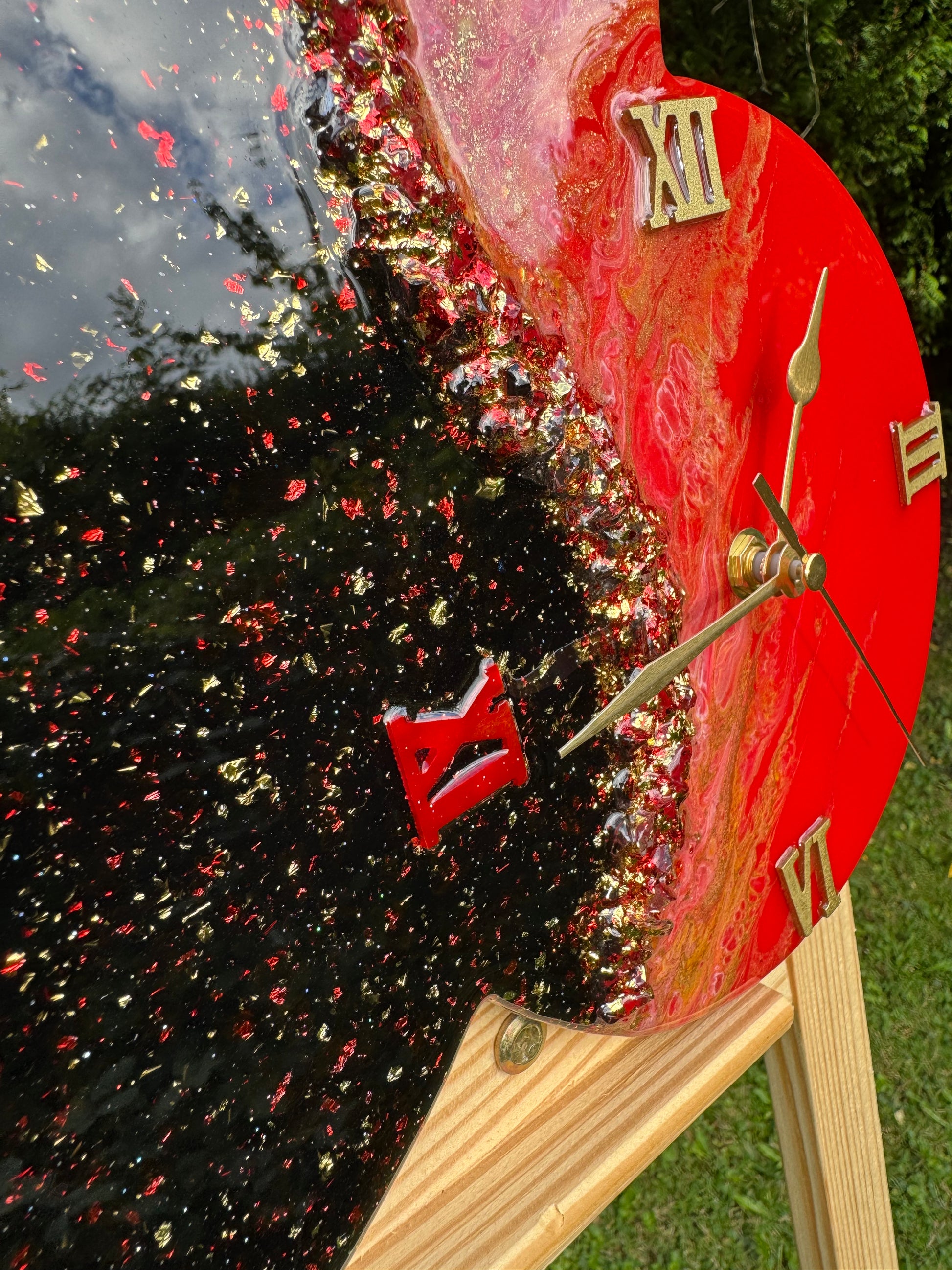 Handcrafted epoxy wall clock by MBpoxy