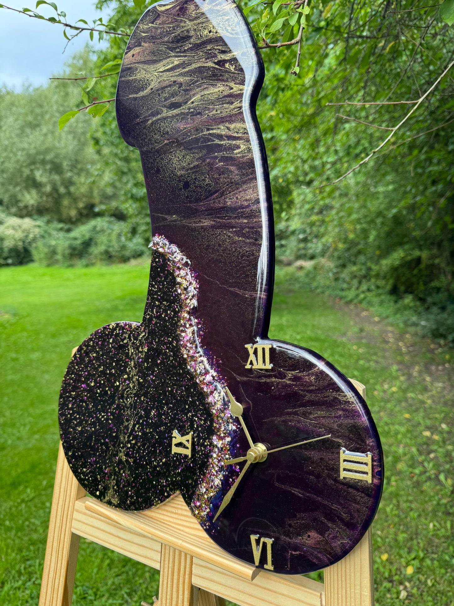 Handcrafted epoxy all clock by MBpoxy