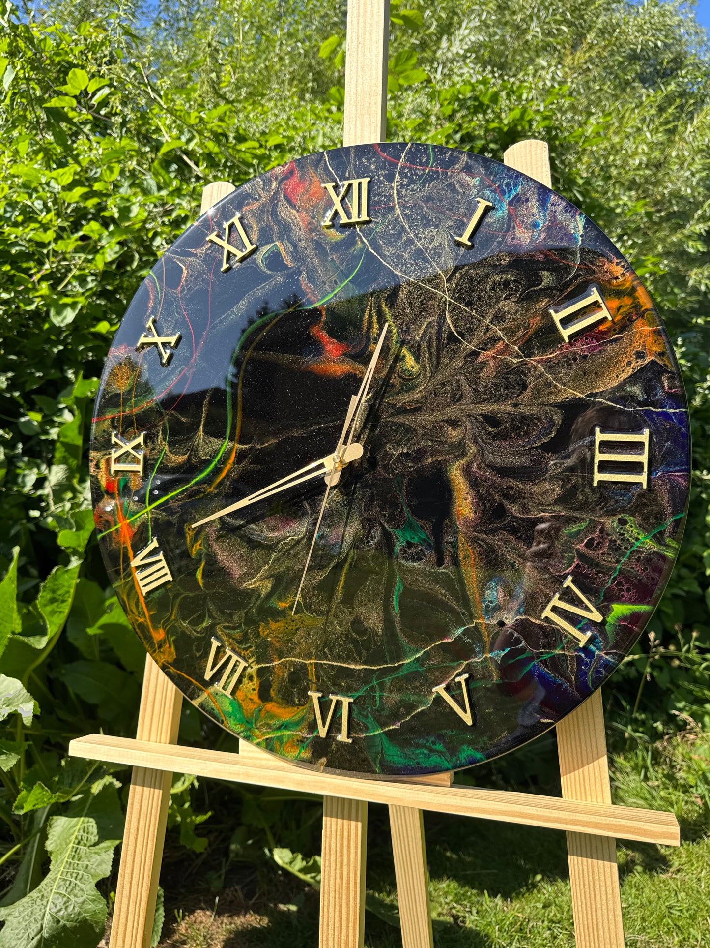 Handcrafted epoxy wall clocks by MBpoxy