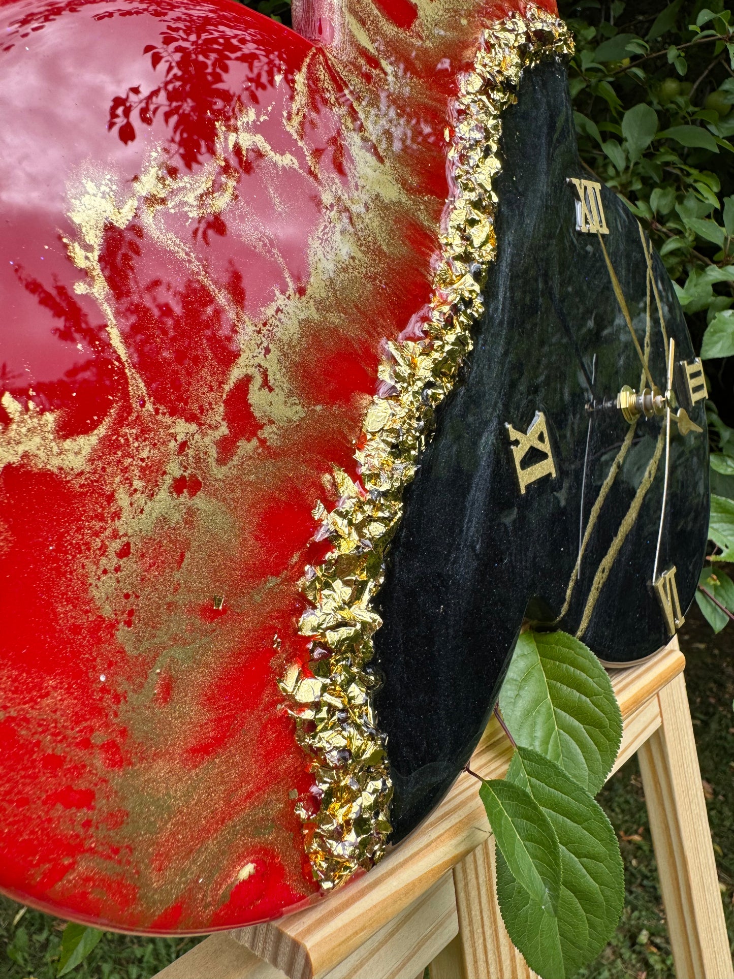 Handcrafted epoxy resin wall clock by MBpoxy